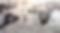 Visualisering av internationellt nätverkande, sammanbundna människor på en karta.